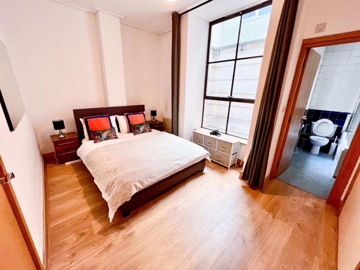 Superior Entire Apartment Between St Pauls Cathedral And Covent Garden Londres Exterior foto