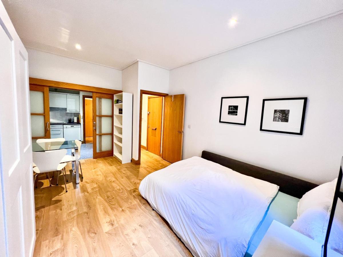 Superior Entire Apartment Between St Pauls Cathedral And Covent Garden Londres Exterior foto