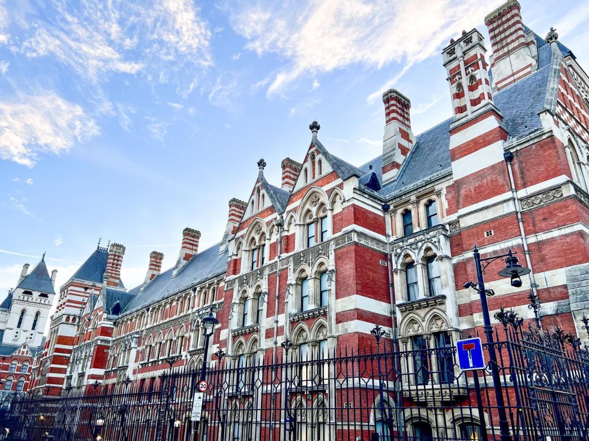 Superior Entire Apartment Between St Pauls Cathedral And Covent Garden Londres Exterior foto
