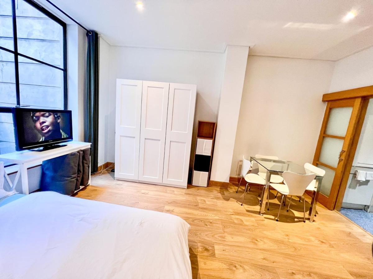 Superior Entire Apartment Between St Pauls Cathedral And Covent Garden Londres Exterior foto